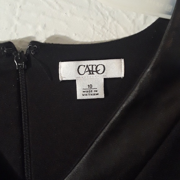 Dress - Picture 4 of 4